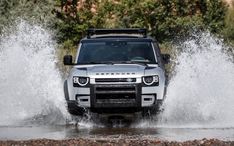 Land Rover Defender ( 2019 - present )