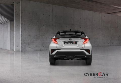 Toyota C-HR 2021 ra mắt, bổ sung phiên bản GR Sport 2021-toyota-c-hr-gr-sport-4.jpg