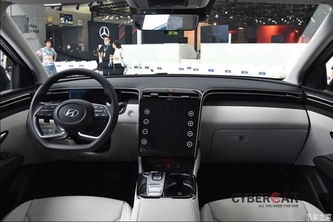 Cận cảnh Hyundai Tucson 2022 bản Trung Quốc với màn hình ‘siêu khủng’ tucson-2.png