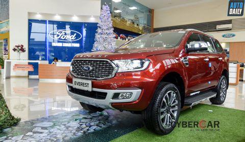 Cận cảnh Ford Everest 2021 vừa về Việt Nam, giá từ 999 triệu 8.jpg