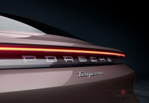 Porsche mở rộng danh mục dòng xe điện Taycan tại thị trường Việt Nam Porsche-Taycan (2).jpg