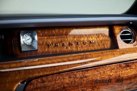 Rolls-Royce Koa Phantom 2021: Mất 3 năm để sản xuất với loại gỗ cực hiếm 2021-rolls-royce-koa-phantom-4.jpg