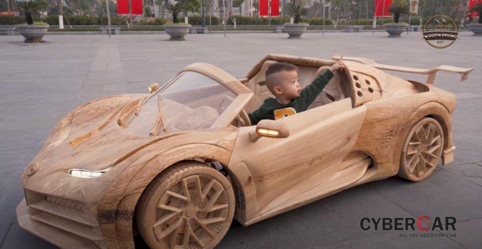 Làm Bugatti Centodieci bằng gỗ cho con trai.