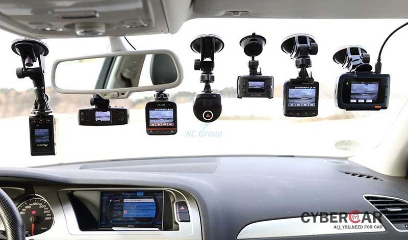 Camera hành trình là một phụ kiện được nhiều người đánh giá là quan trọng đối với ô tô