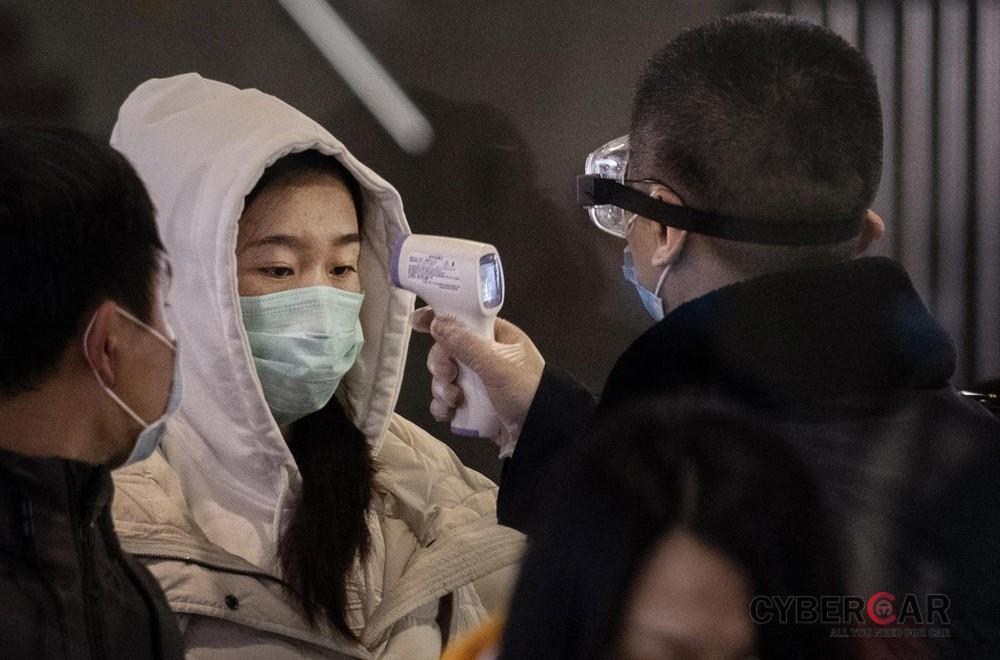Thông tin từ Bộ Y tế vào chiều ngày 30/1/2020 cho hay đã có 3 người Việt dương tính với virus Corona, cả 3 đều trở về từ Vũ Hán (tỉnh Hồ Bắc, Trung quốc) – trung tâm bùng phát dịch bệnh