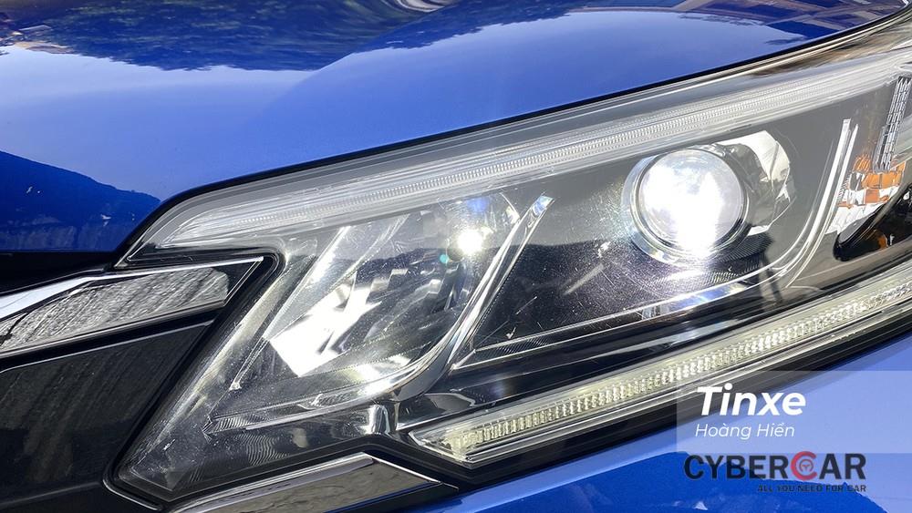 Đèn LED tạo cảm giác hiện đại cho những chiếc xe đời cũ và mang tới hiệu quả chiếu sáng tốt hơn.