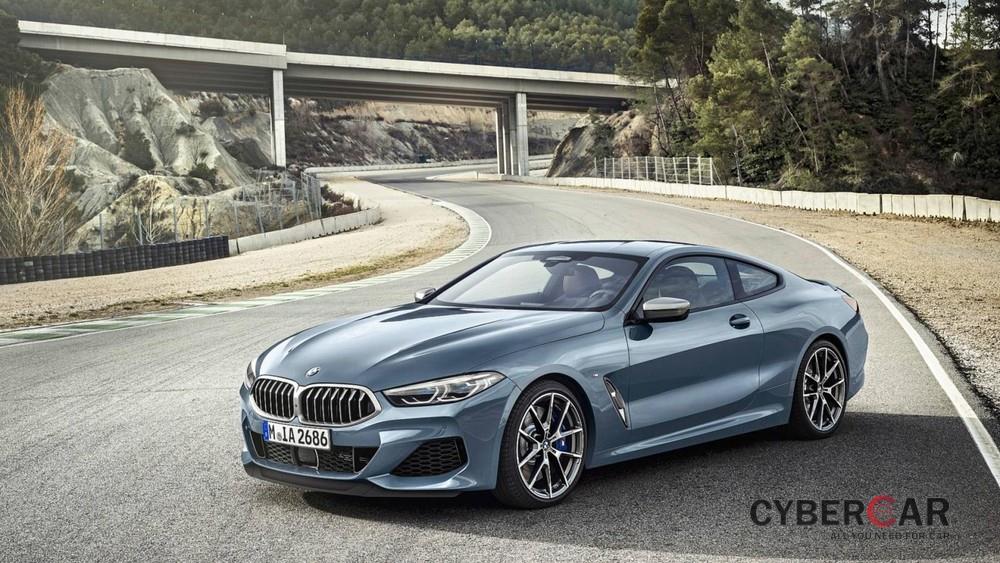 BMW 8-Series Coupe