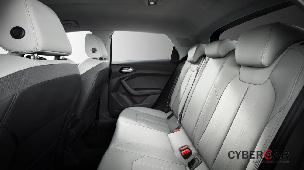 Hàng ghế sau của Audi A1 2019