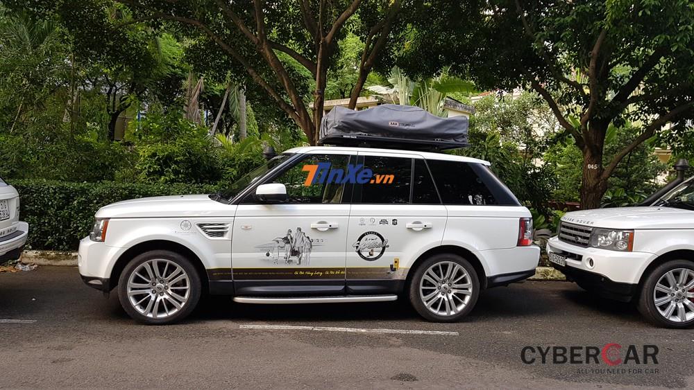 Ngoài độ ống thở Safari, các mẫu xe Range Rover của Chủ tịch Trung Nguyên còn trang bị 