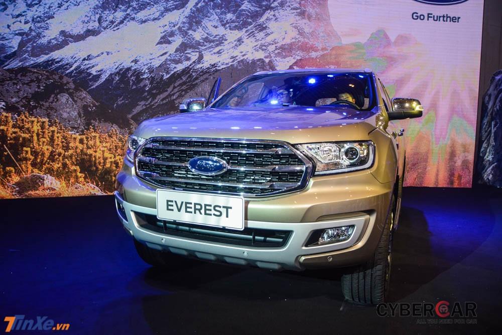 Đánh giá nhanh Ford Everest 2018 mới ra mắt Việt Nam