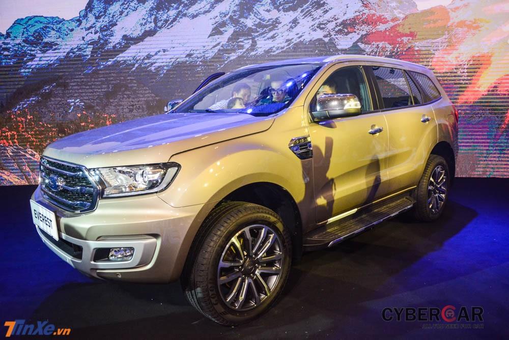Ford Everest 2018 mới ra mắt Việt Nam còn có động cơ Diesel 2.0 lít turbo đơn dành cho các phiên bản cấp thấp hơn