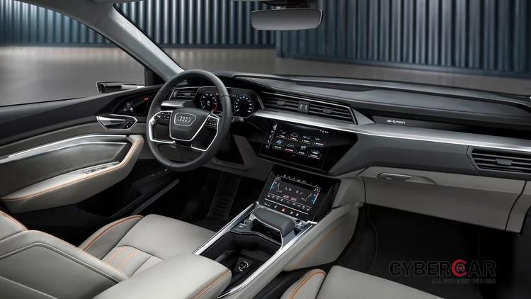 Đánh giá nhanh SUV điện Audi e-tron: hiện đại nhưng không “hại điện”