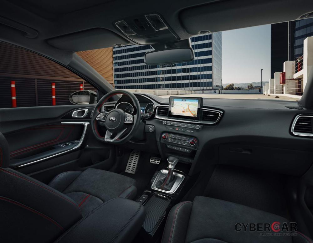 Không gian nội thất của Kia Ceed GT 2019