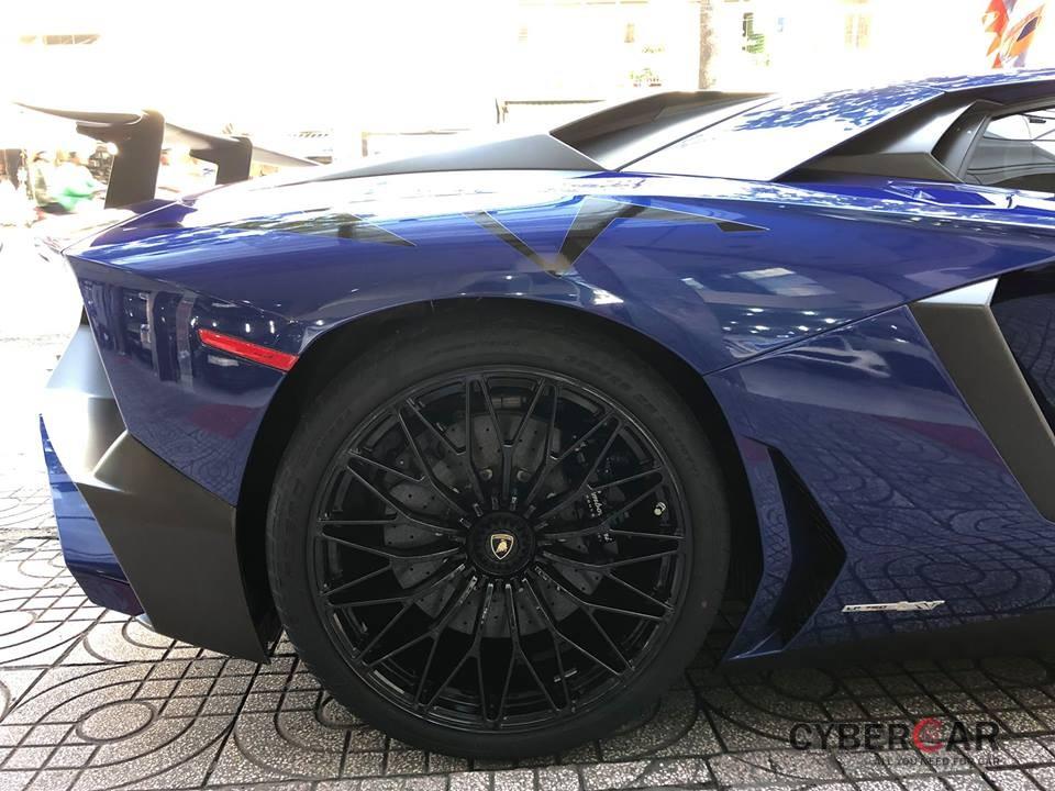 Bộ mâm đa chấu của Lamborghini Aventador SV