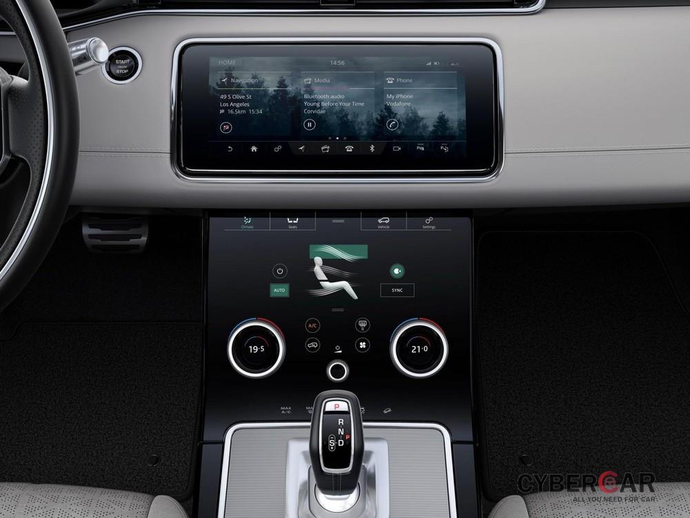 2 màn hình cảm ứng của Range Rover Evoque 2020