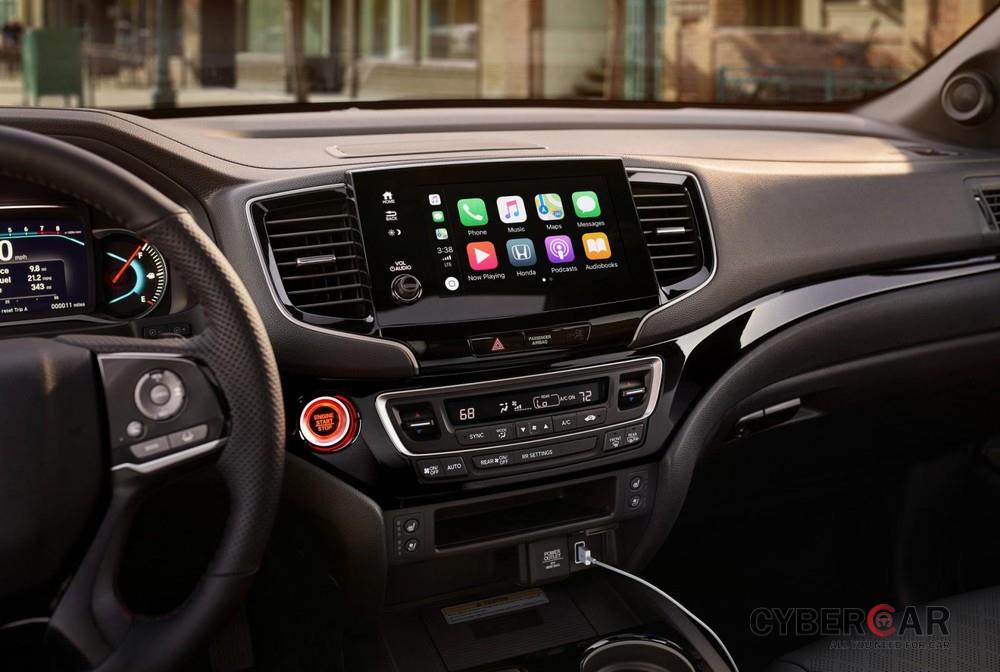 Màn hình cảm ứng 8 inch tương thích Apple CarPlay và Android Auto của Honda Passport 2019 