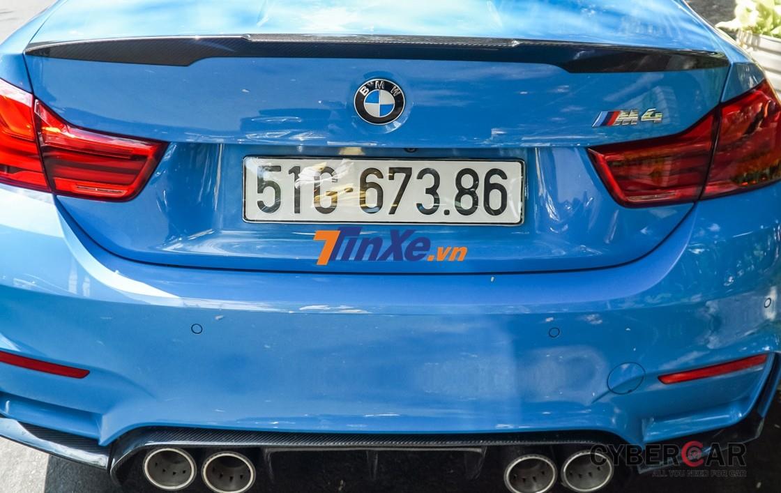 BMW M4 F82 có giá bán chính hãng 4,383 tỷ đồng