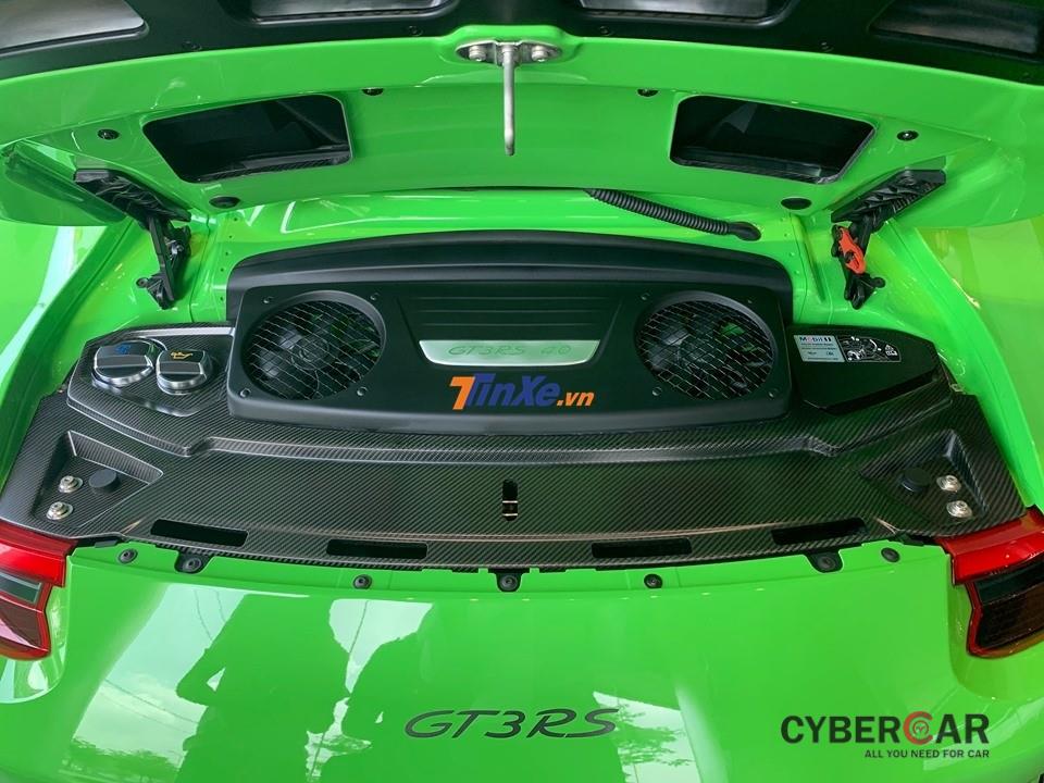 Siêu xe Porsche 911 GT3 RS đời 2019 có công suất động cơ tăng 20 mã lực lên mức 520 mã lực