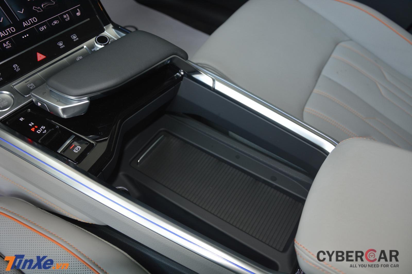 Hệ thống chọn chế độ lái Drive Select của Audi e-tron 2019