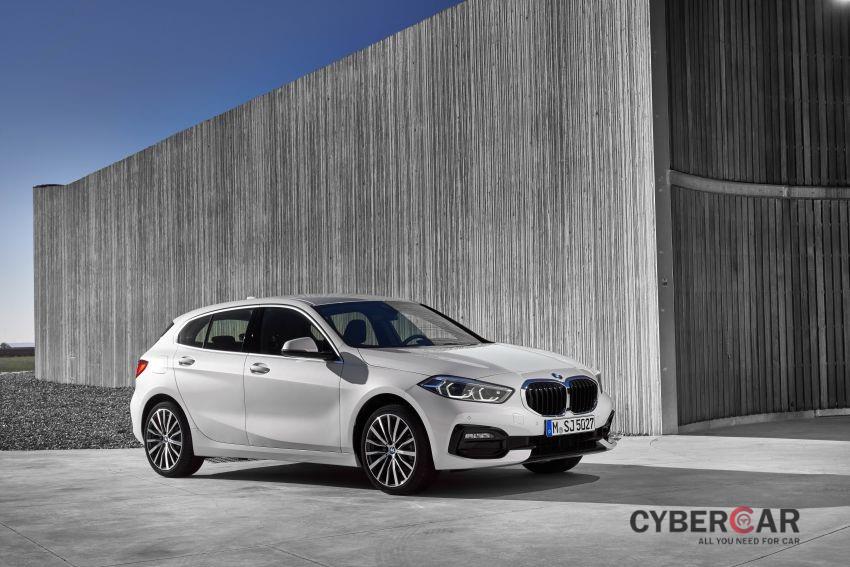 BMW 1-Series 2020 với gói Sport Line