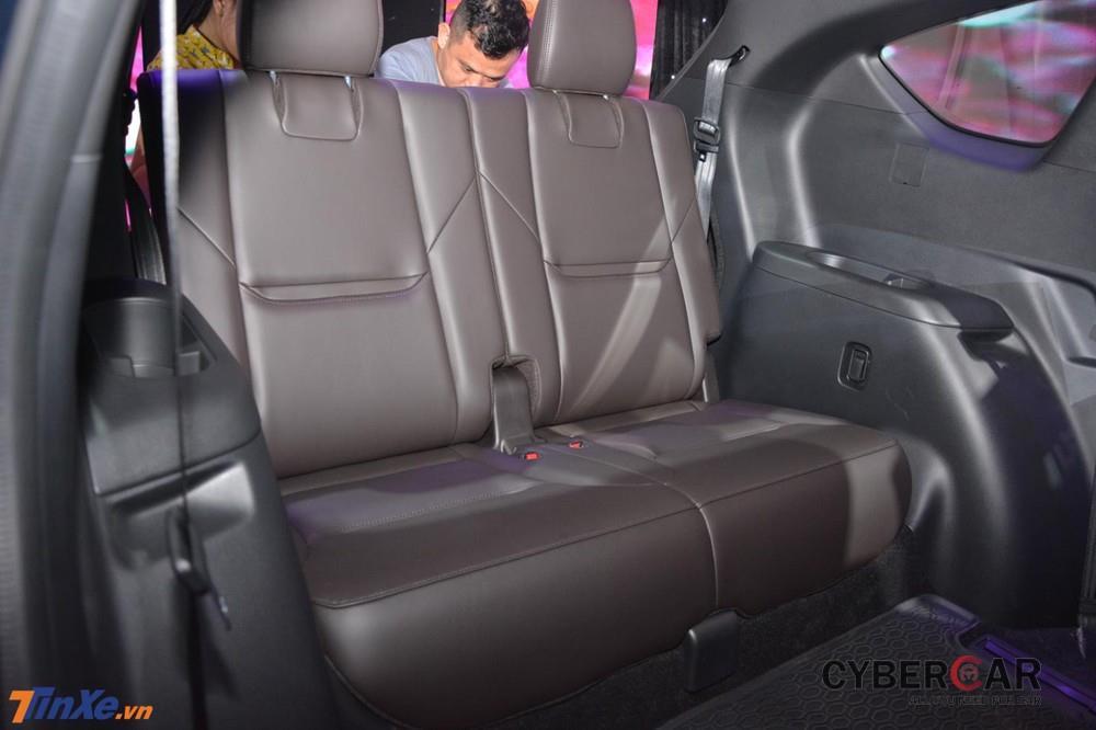 Cận cảnh hàng ghế thứ 3 của Mazda CX-8