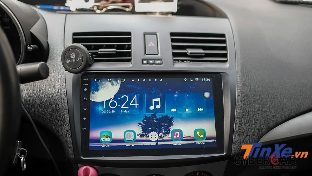 Màn hình thông minh Android mang đến nhiều tác vụ giải trí, điều khiển tốt hơn cho hành khách trên xe.