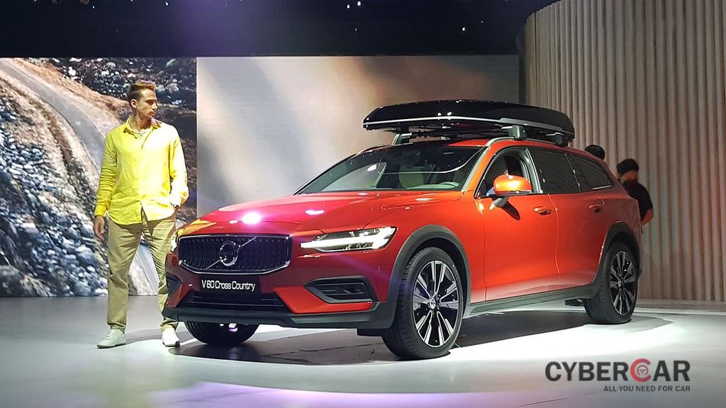 Volvo Car Vietnam ra mắt cùng lúc 6 mẫu xe mới, thế hệ điện hóa với công nghệ Mild Hybrid và PHEV ảnh 5