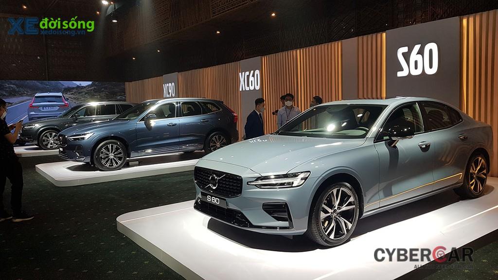 Volvo Car Vietnam ra mắt cùng lúc 6 mẫu xe mới, thế hệ điện hóa với công nghệ Mild Hybrid và PHEV ảnh 7