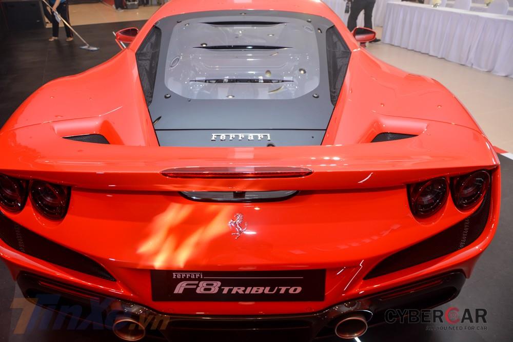 F8 Tributo từng là siêu xe có động cơ V8 mạnh nhất trong lịch sử hãng xe Ferrari 