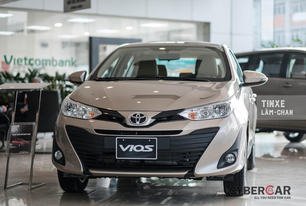 Tổng thể thiết kế nội ngoại thất của Toyota Vios E CVT 2020 vẫn giữ nguyên do chỉ được nâng cấp nhẹ về trang bị bên trong