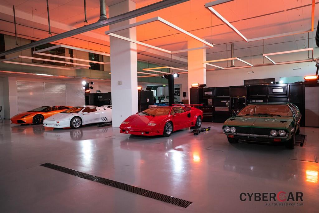 Chiêm ngưỡng showroom Lamborghini lớn nhất Thế giới, cực hoành tráng vừa được khánh thành ảnh 14