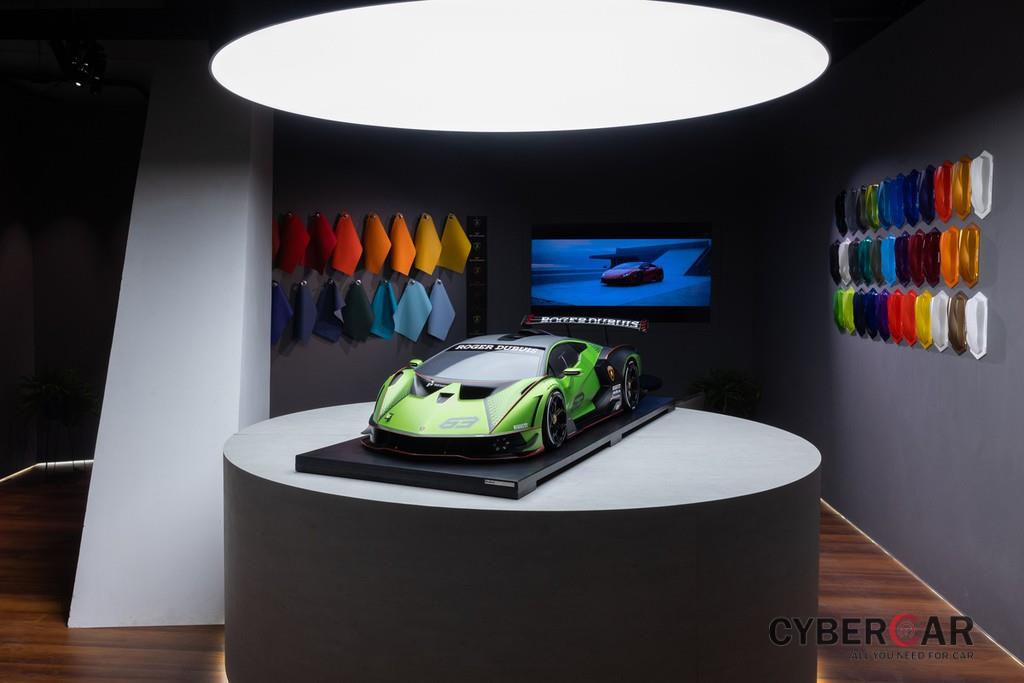 Chiêm ngưỡng showroom Lamborghini lớn nhất Thế giới, cực hoành tráng vừa được khánh thành ảnh 4