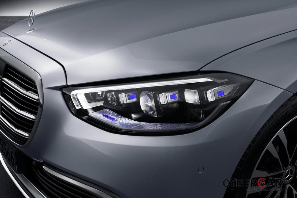 Cận cảnh cụm đèn pha mới của Mercedes-Benz S-Class 2021