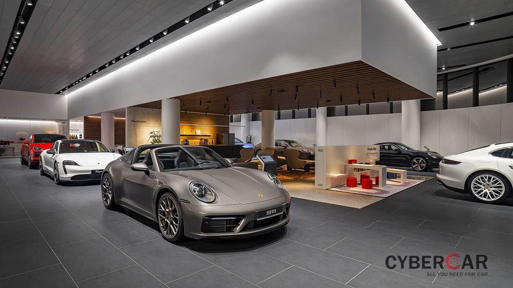 Ngoạn mục vượt qua đại dịch, Porsche bán hơn 300.000 xe năm 2021, lập kỷ lục doanh số cao nhất trong lịch sử ảnh 1
