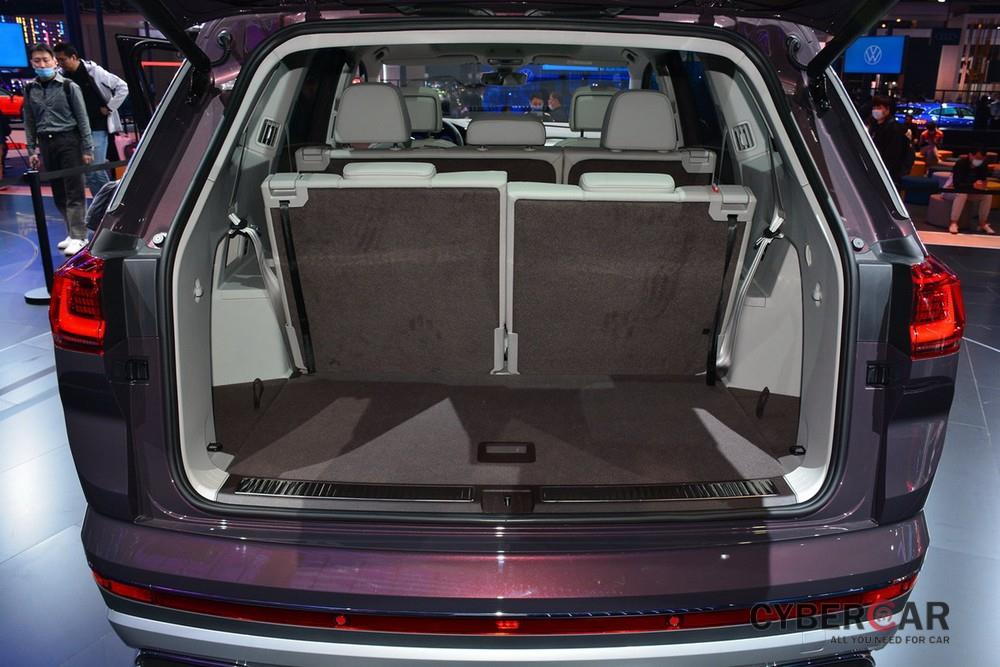 Khoang hành lý của Volkswagen Talagon