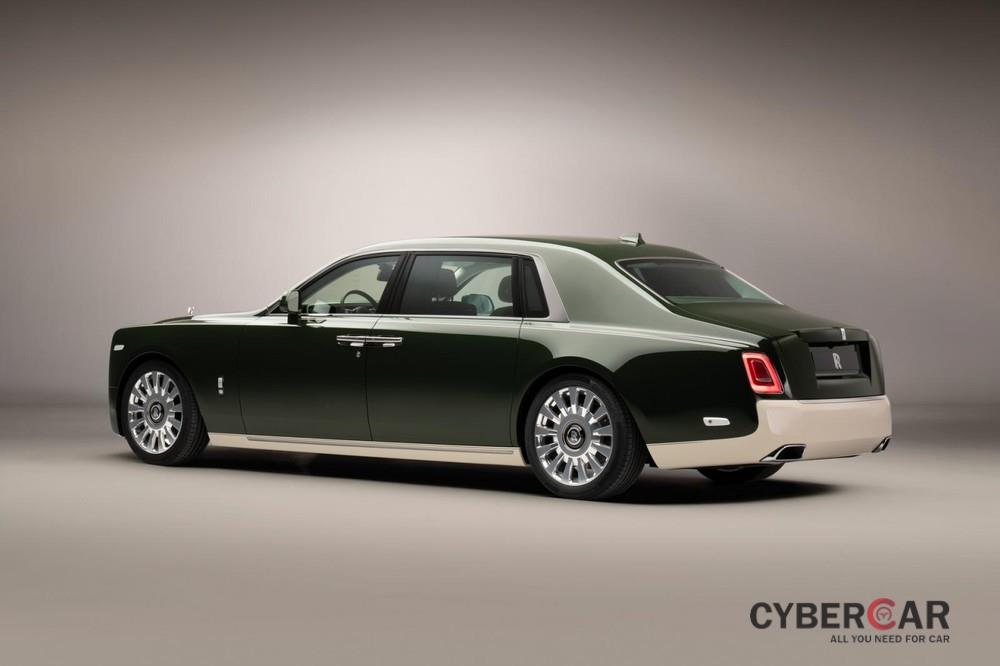 Phantom Oribe là sự kết hợp giữa Rolls-Royce và hãng thời trang Hermes