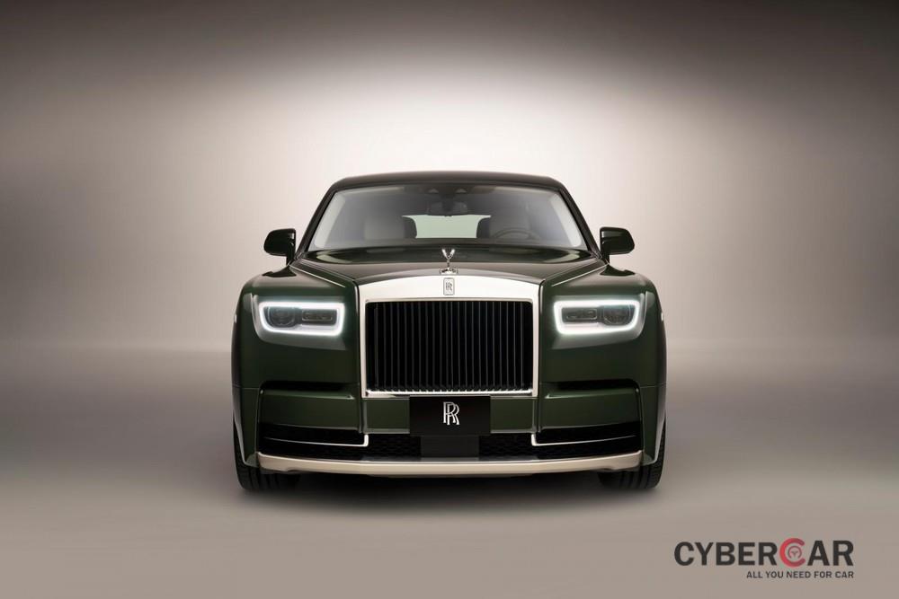 Rolls-Royce Phantom Oribe được sơn màu theo gốm Oribe của Nhật Bản
