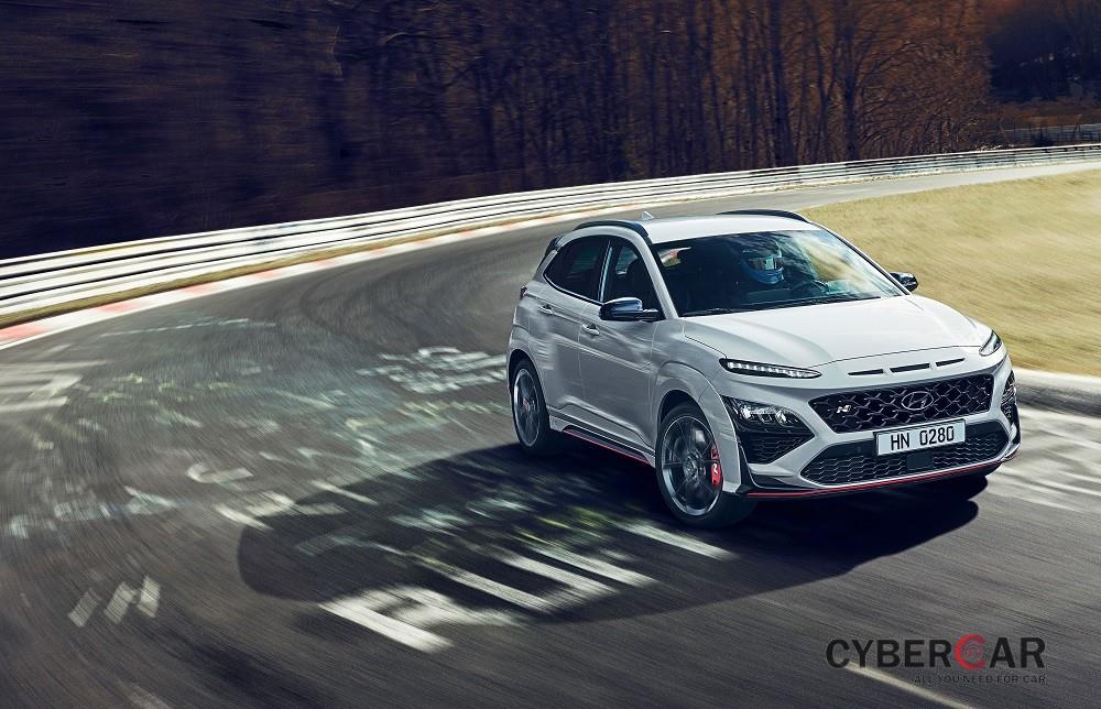 Hyundai Kona N 2021 chính thức ra mắt