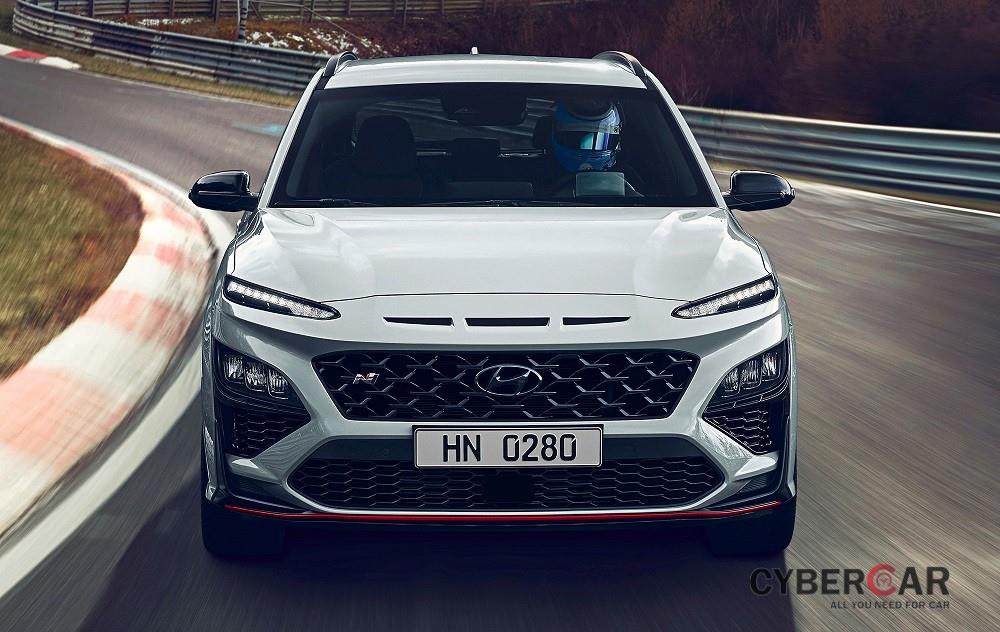 Cận cảnh đầu xe của Hyundai Kona N 2021