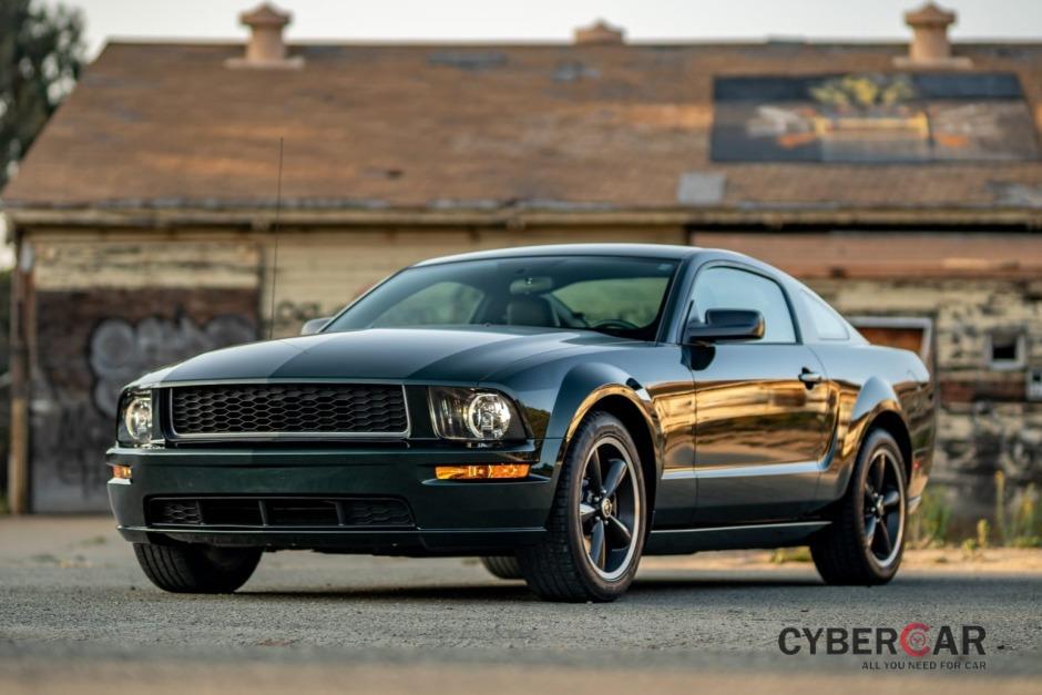 8k-Mile 2008 Ford Mustang Bullitt 5-Speed for sale on BaT Auctions - sold  for $27,000 on October 14, 2020 (Lot #37,813) | Bring a Trailer