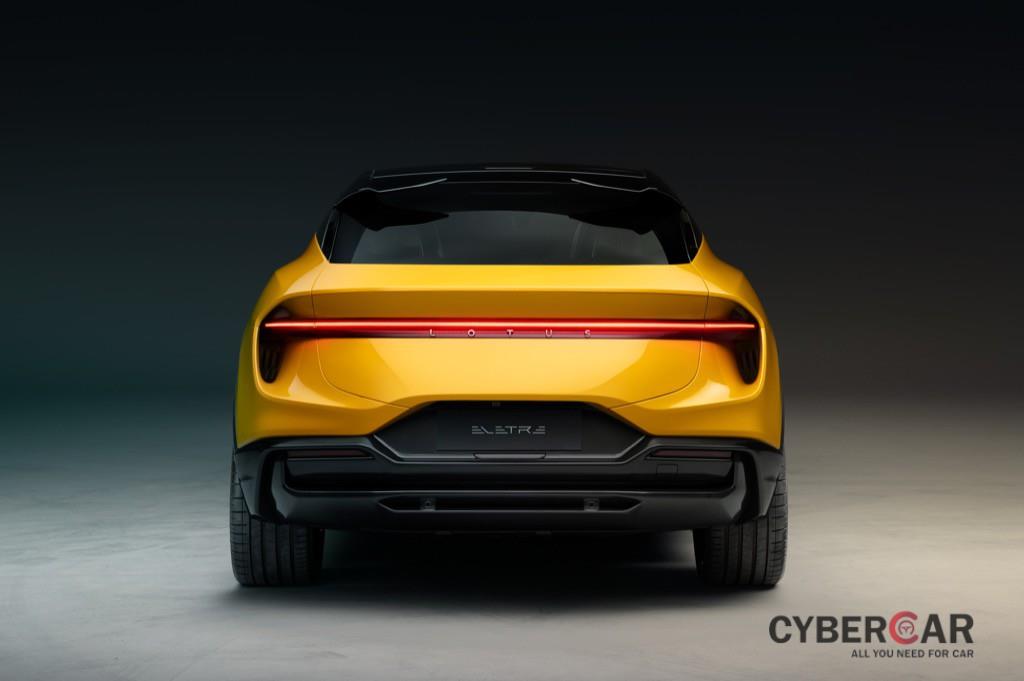 Nhìn lướt qua ngỡ Lamborghini Urus facelift, hoá ra đây là đối thủ SUV điện ELETRE mới toanh từ hãng Lotus ảnh 13
