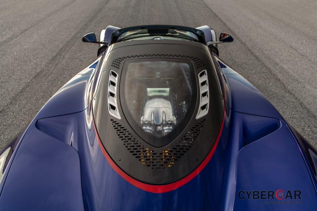 Siêu xe Mỹ Hennessey Venom F5 Roadster tự xưng là mui trần nhanh và mạnh nhất Thế giới, 