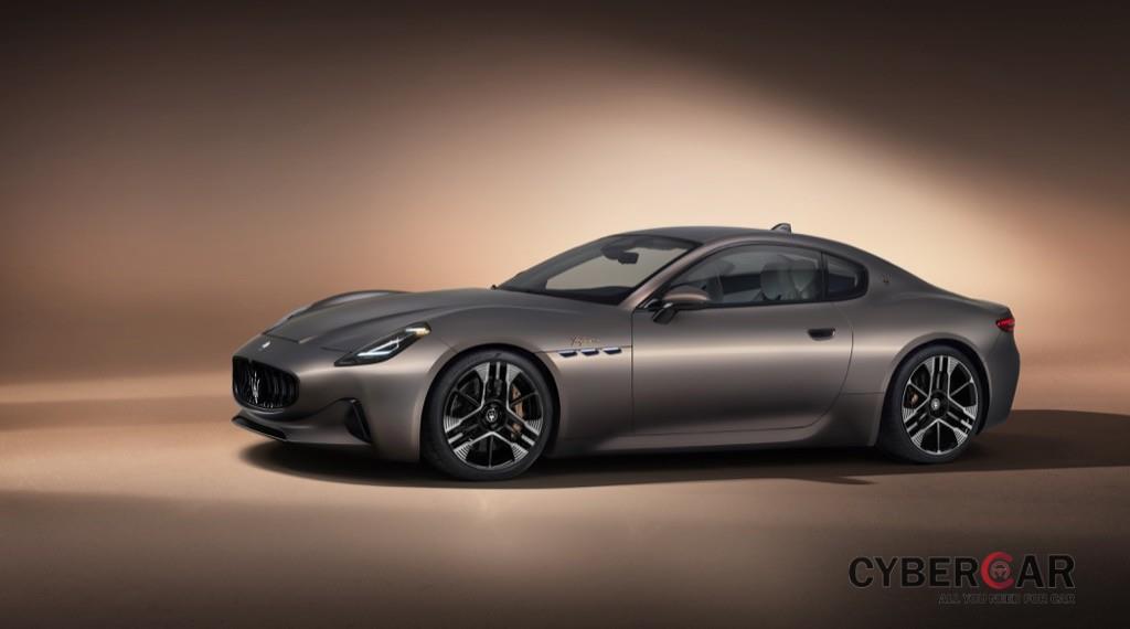 Maserati GranTurismo thế hệ mới chính thức “trình làng“: 3 phiên bản, bất ngờ với hiệu năng của bản điện Folgore ảnh 4