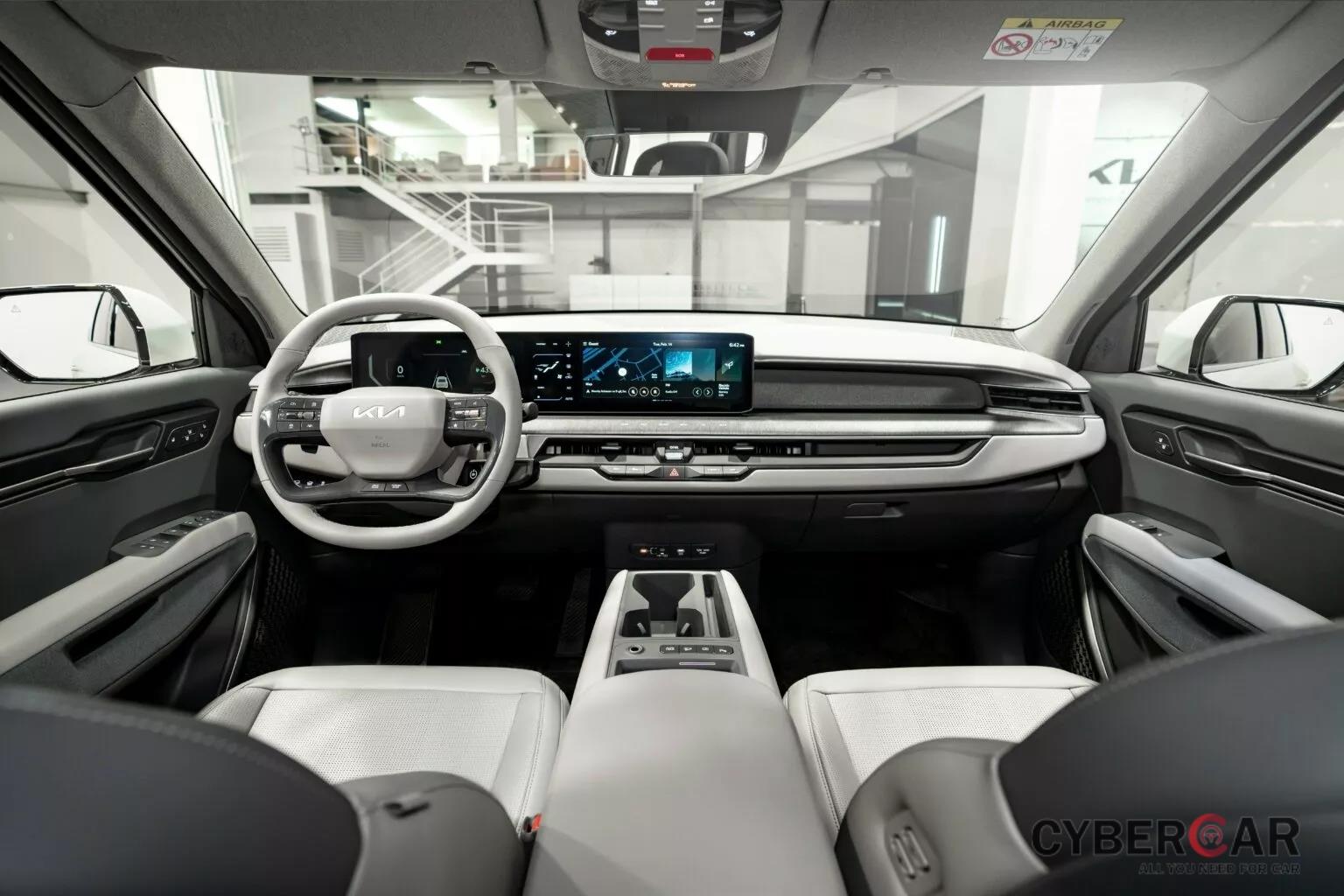 Kia EV9 ra mắt: To hơn cả Telluride, ghế xoay 180 độ, SUV điện phổ thông 3 hàng ghế đầu tiên trên thị trường - Ảnh 4.