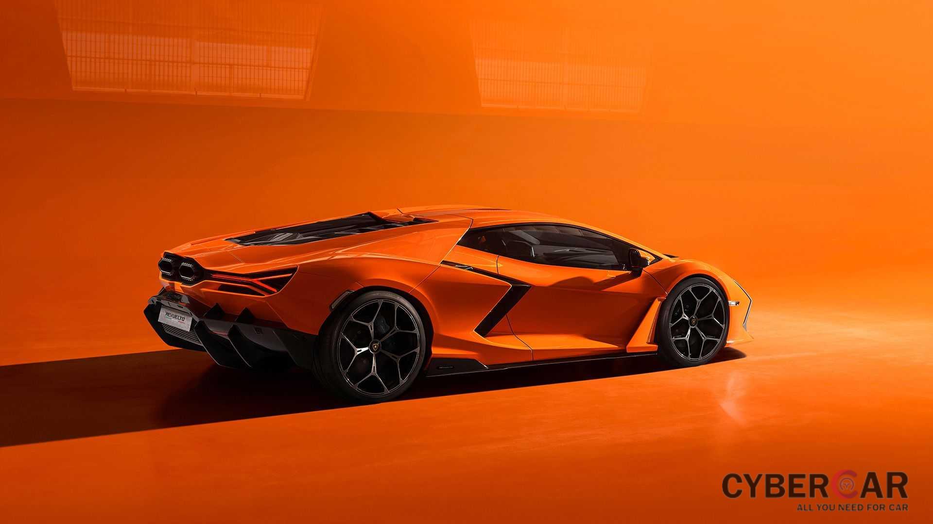 Lamborghini Revuelto chính thức chào sân: Hậu duệ Aventador, công suất trên 1.000 mã lực - Ảnh 9.