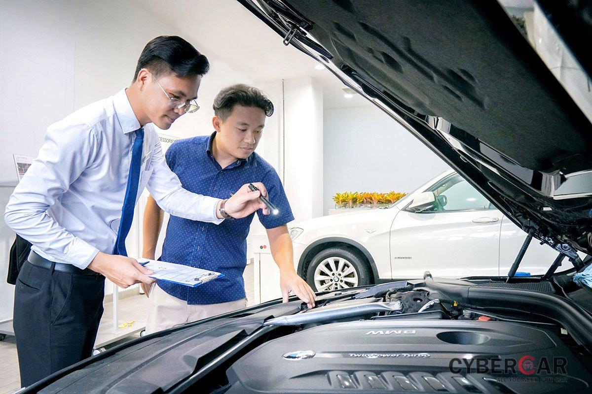 Hỗ trợ khắc phục sự cố trên đường Roadside Assistance (RSA) được áp dụng cho khách hàng mua xe BMW, MINI do THACO phân phối 1.