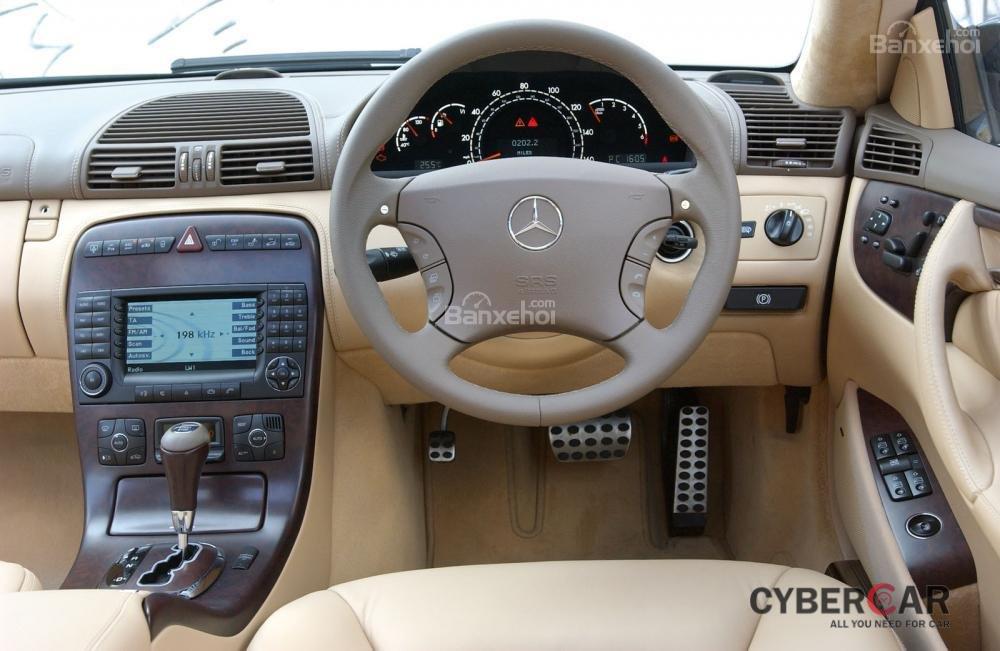 Hướng dẫn mua Mercedes-Benz CL (2000-2007) 2