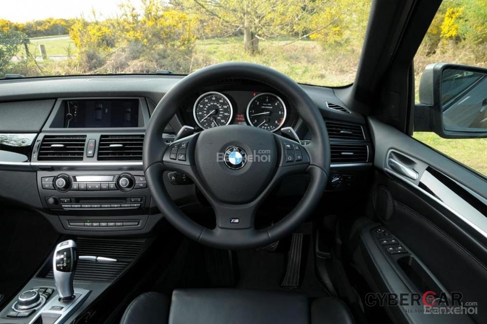 Không có phiên bản BMW X5 động cơ xăng nào tiết kiệm nhiên liệu cả