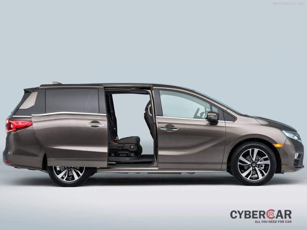 Honda Odyssey 2018 có 6 phiên bản cho khách hàng chọn lựa