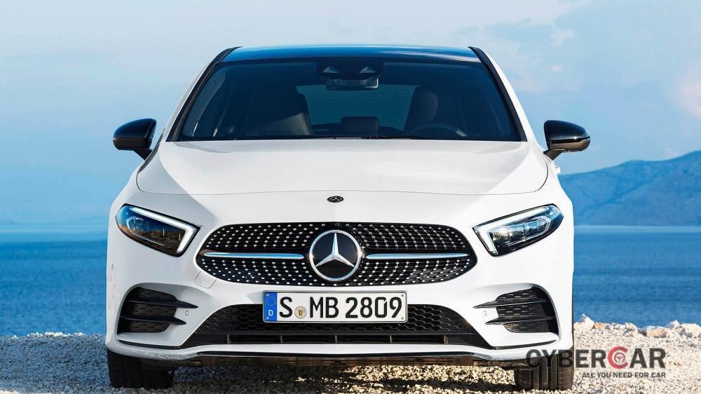 Phân biệt Mercedes-Benz A-Class 2019 và thế hệ cũ qua ảnh chi tiết a1